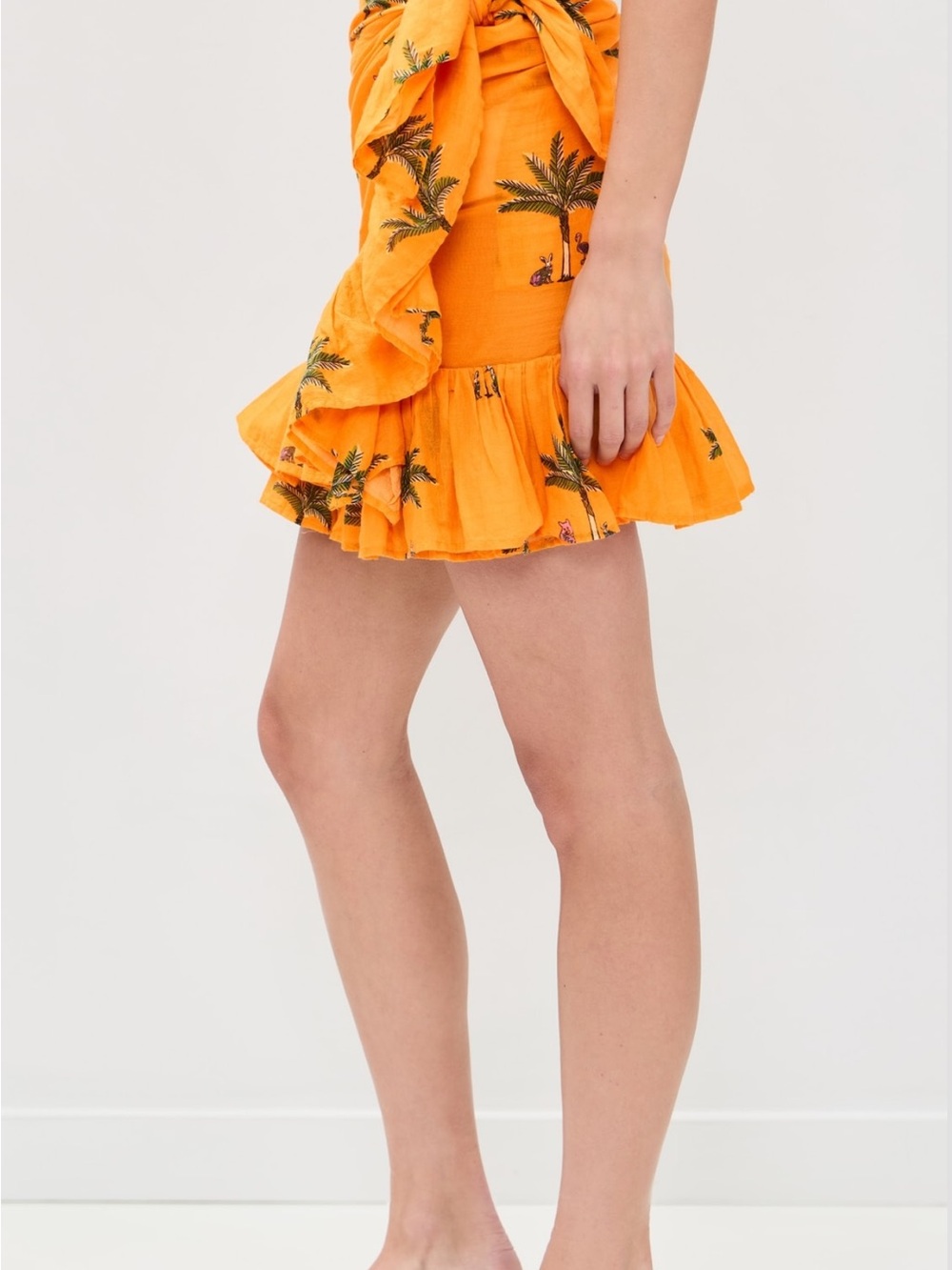 Mini Ruffle Pareo - Picture 3 of 5